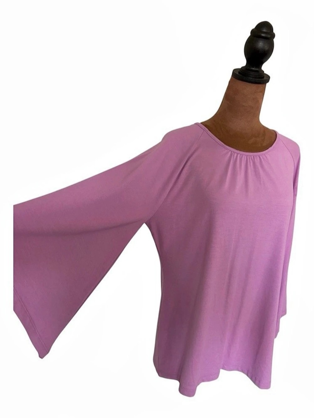 Chico's Bell Sleeve Tunic in Purple Size 1 / Medium New Condition